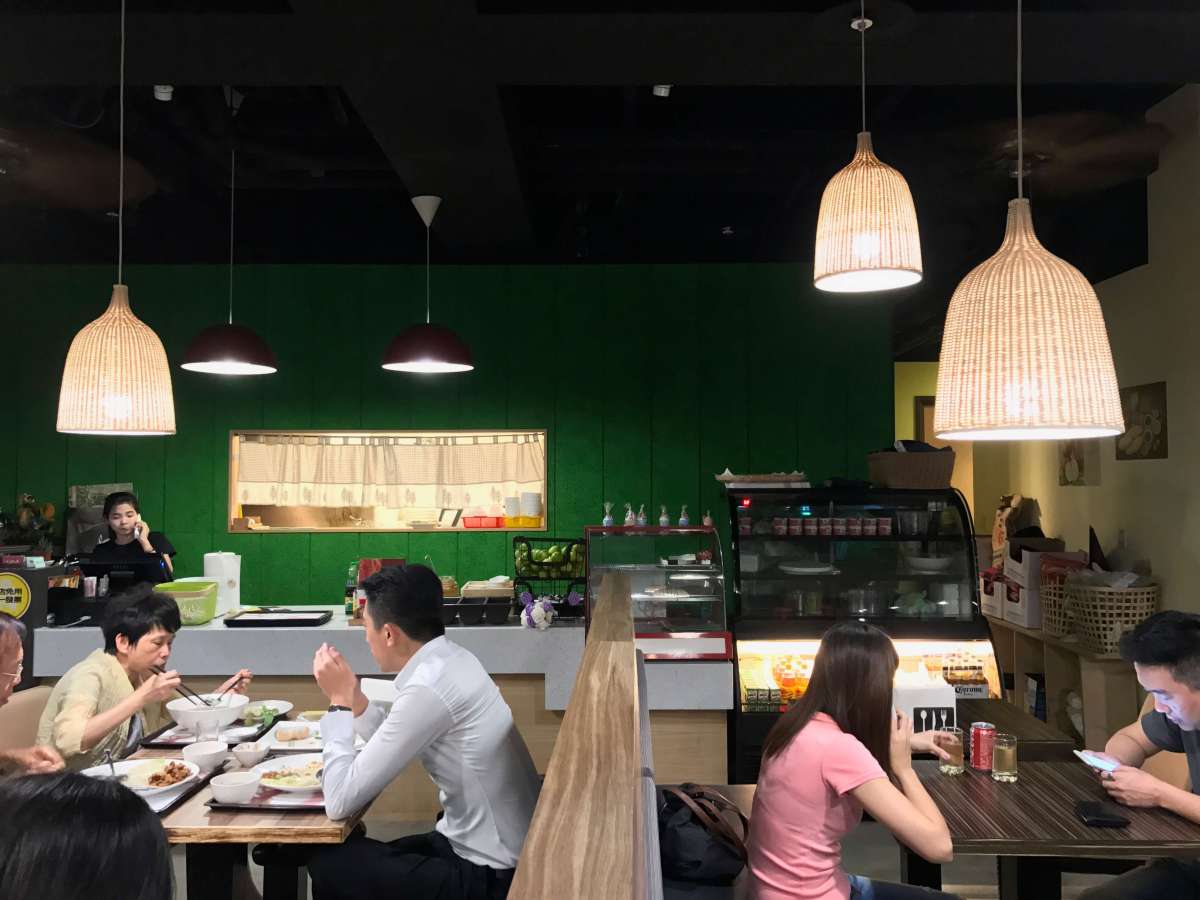 66B46889-6F78-4F54-995A-B467087E6238